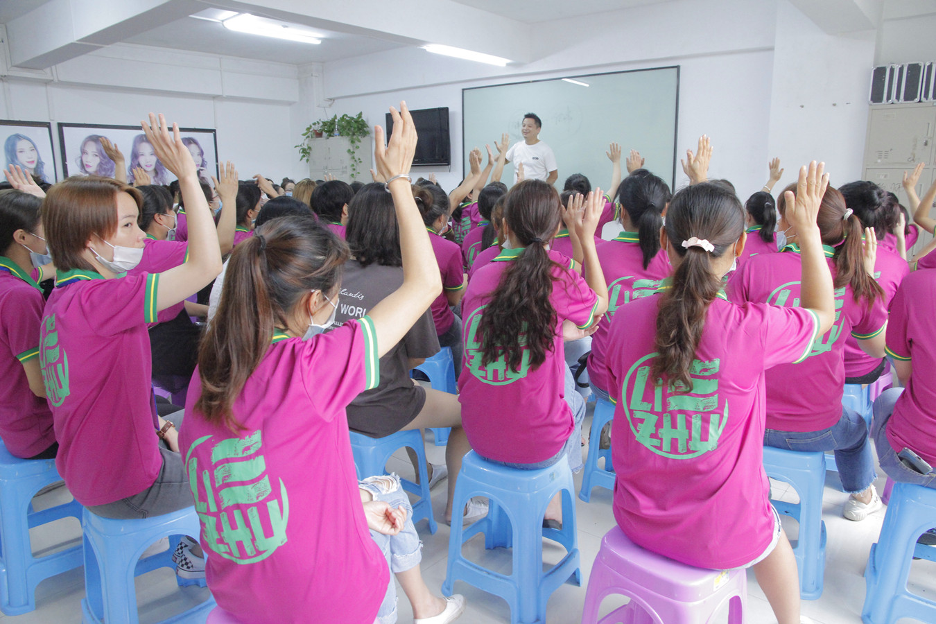 “就業(yè)難，難就業(yè)”這都不是問題