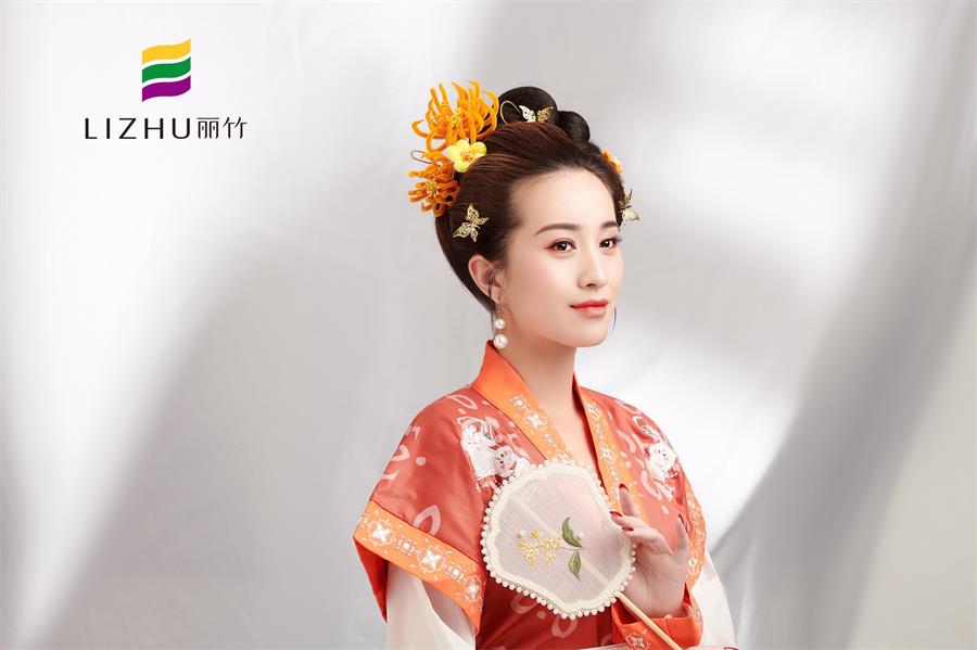 古代漢服妝容，展示南寧化妝學(xué)校專業(yè)性