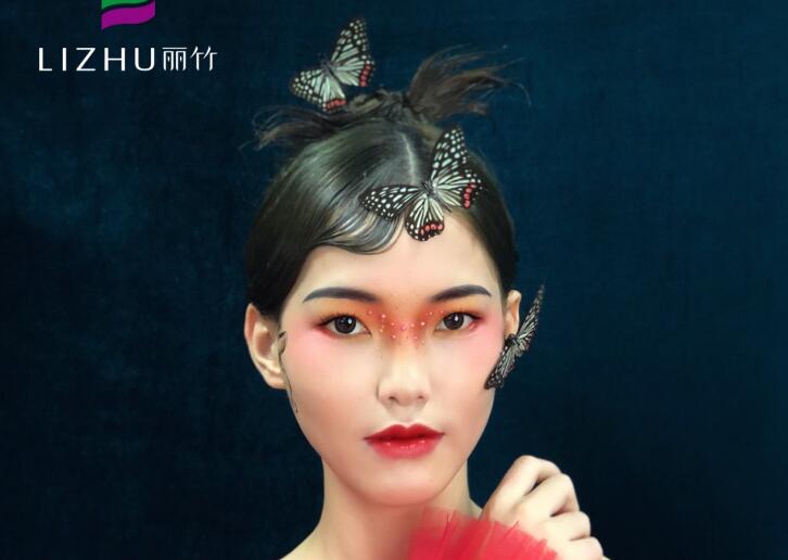 南寧化妝培訓(xùn)?？茖W(xué)校：清純杏色妝教程