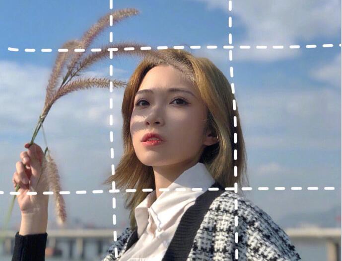 使用拍照構(gòu)圖妝容技巧，和廣西化妝培訓(xùn)班學(xué)習(xí)吧