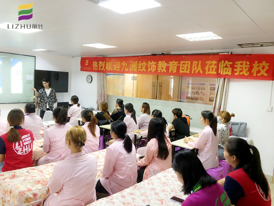 紋繡師的職業(yè)道德？南寧學(xué)紋繡的學(xué)校幫你總結(jié)
