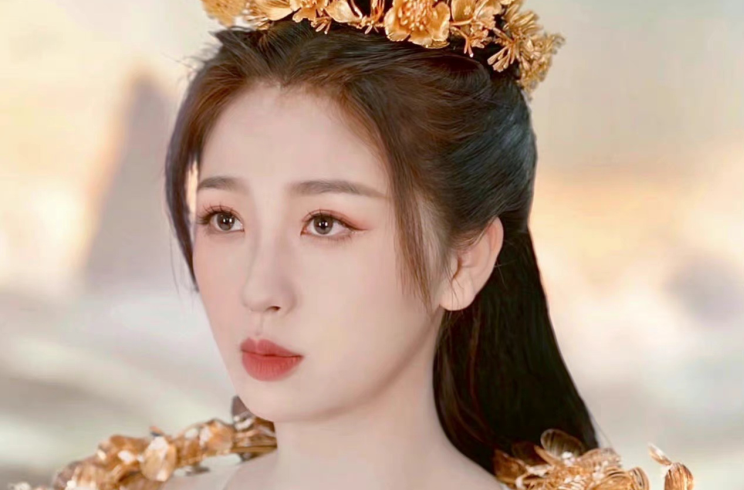 息山神女的眼妝教程，真的又仙又御