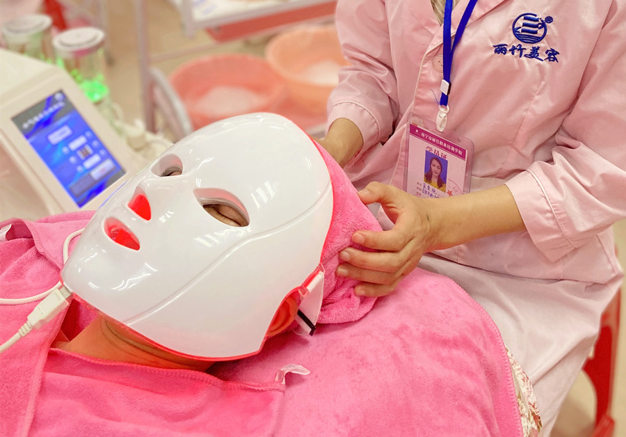 學(xué)美容儀器的基礎(chǔ)：小氣泡多久做一次？