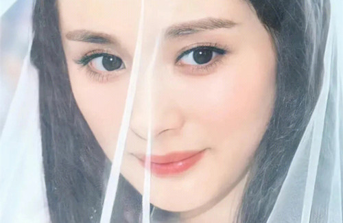 明星婚禮仿妝，清純白開水妝的天花板