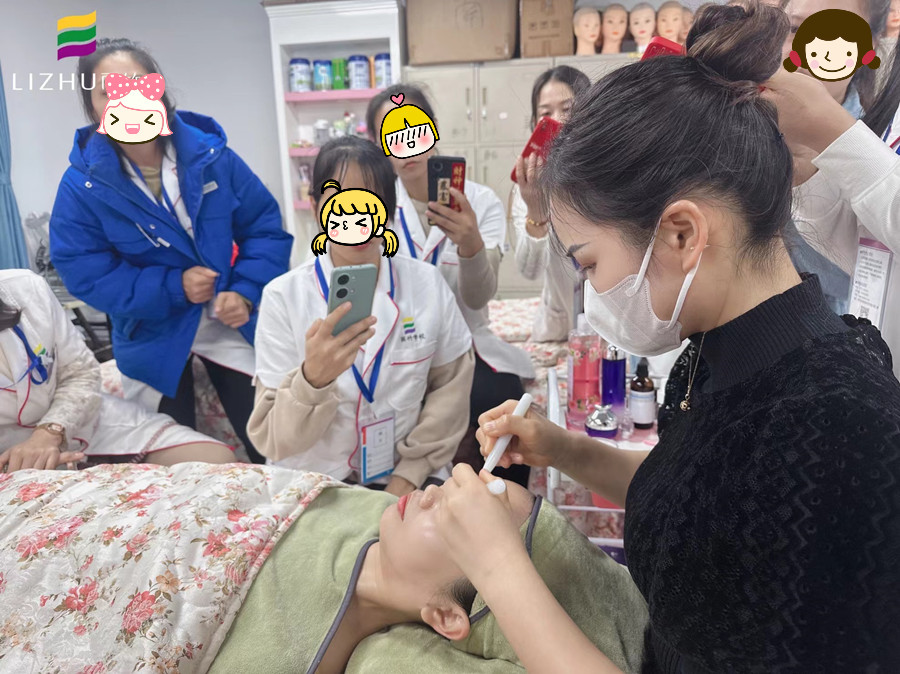 撥筋棒的使用方法，南寧美容基礎(chǔ)培訓