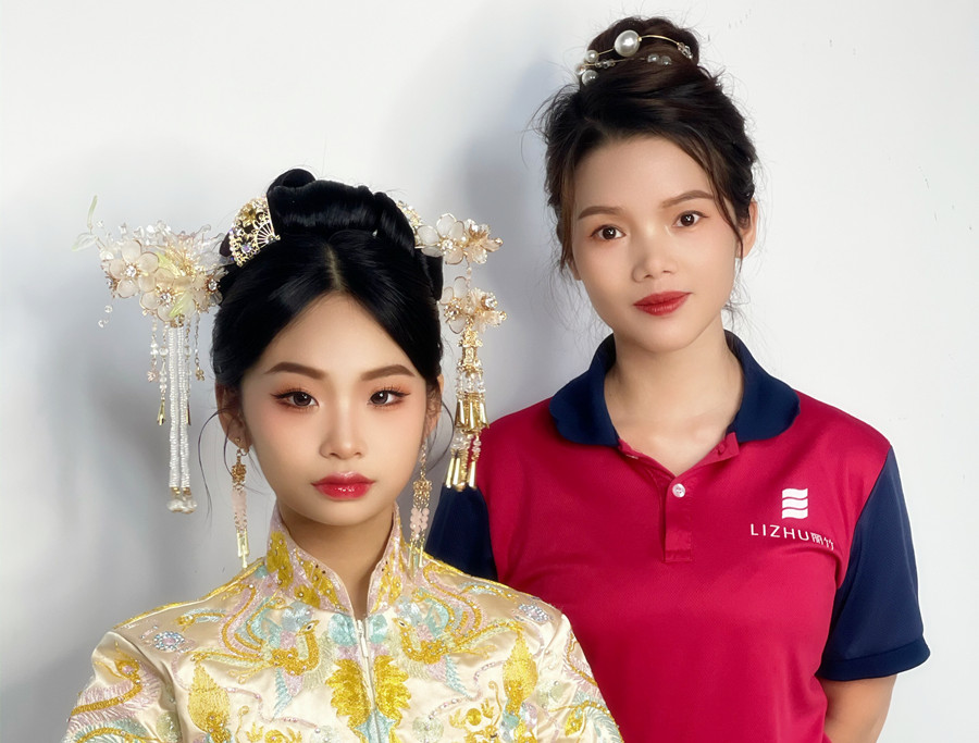 南寧化妝職業(yè)學?；瘖y學習心得