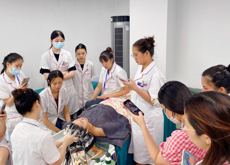頭療洗頭有什么作用？南寧頭療培訓學校實操講解