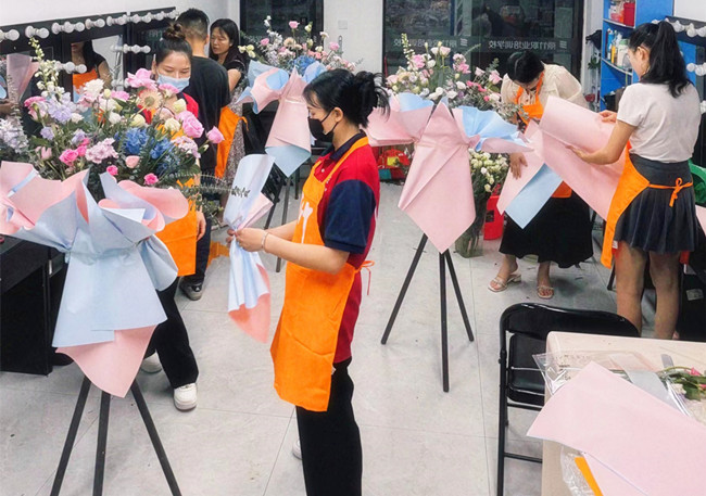 常見的開業(yè)花籃類型，南寧花藝培訓哪里的好？