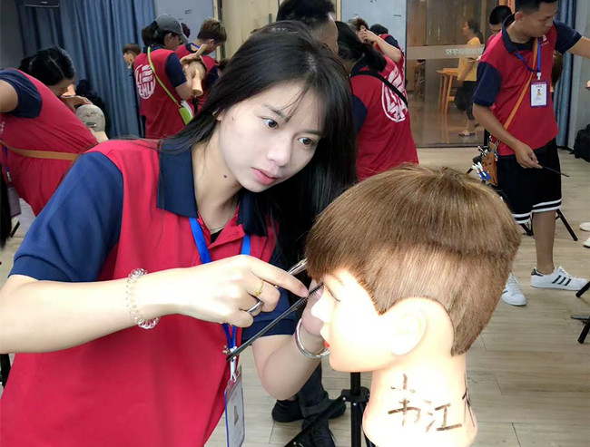 南寧美發(fā)快剪培訓(xùn)學(xué)什么？