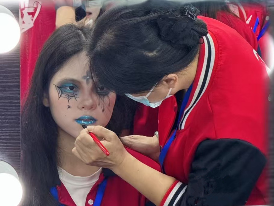 萬圣節(jié)妝容造型，南寧彩妝師推薦