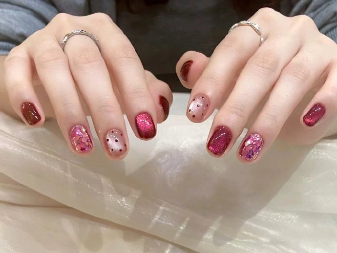 適合春天的紅色美甲，廣西美甲造型培訓(xùn)收集